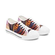 Load image into Gallery viewer, American Bison Women&#39;s Low Top Sneakers
