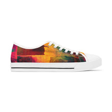 Load image into Gallery viewer, Abstract Art Women&#39;s Low Top Sneakers
