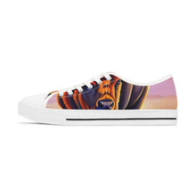 Load image into Gallery viewer, American Bison Women&#39;s Low Top Sneakers
