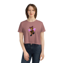 Load image into Gallery viewer, Angebear Women&#39;s Flowy Cropped Tee
